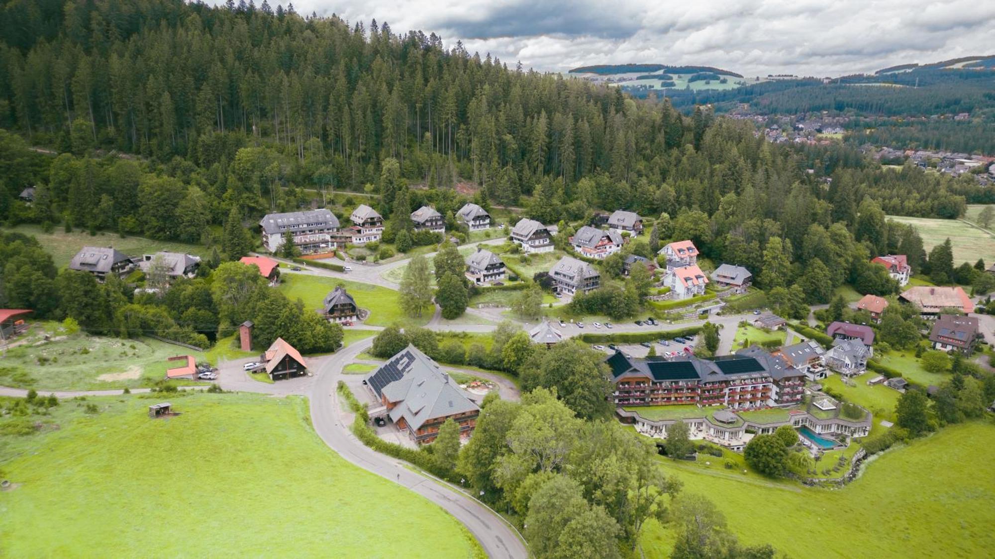 Hotel Sonnenberg Hinterzarten Exterior foto
